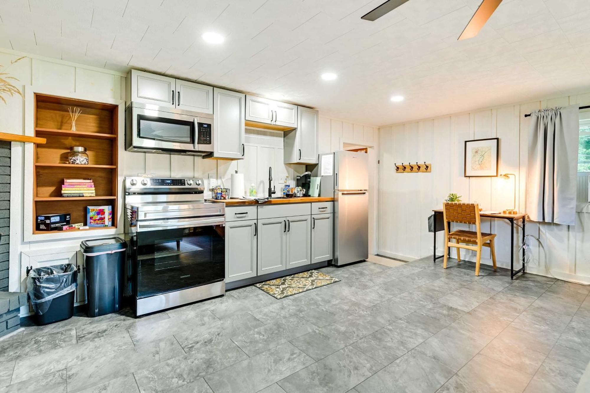 Modern Studio Less Than 13 Mi To Saratoga Racetrack! Ballston Spa Buitenkant foto